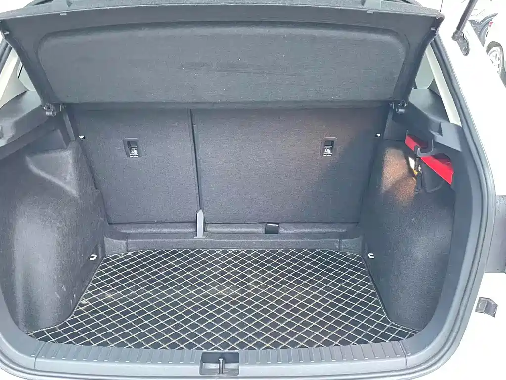 Volkswagen Tharu — миниатюра 18