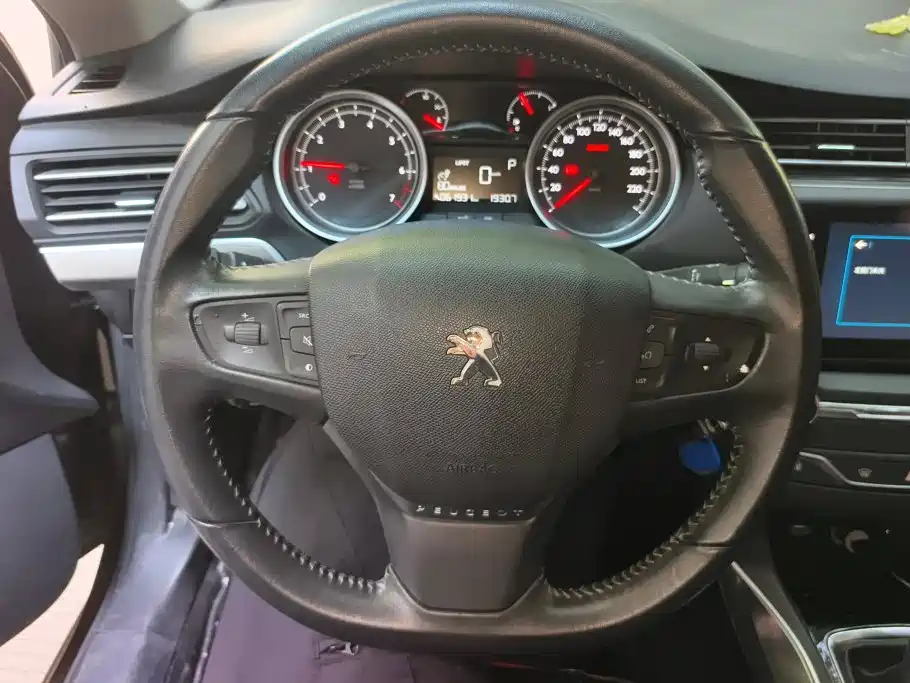 Peugeot 408 — миниатюра 15