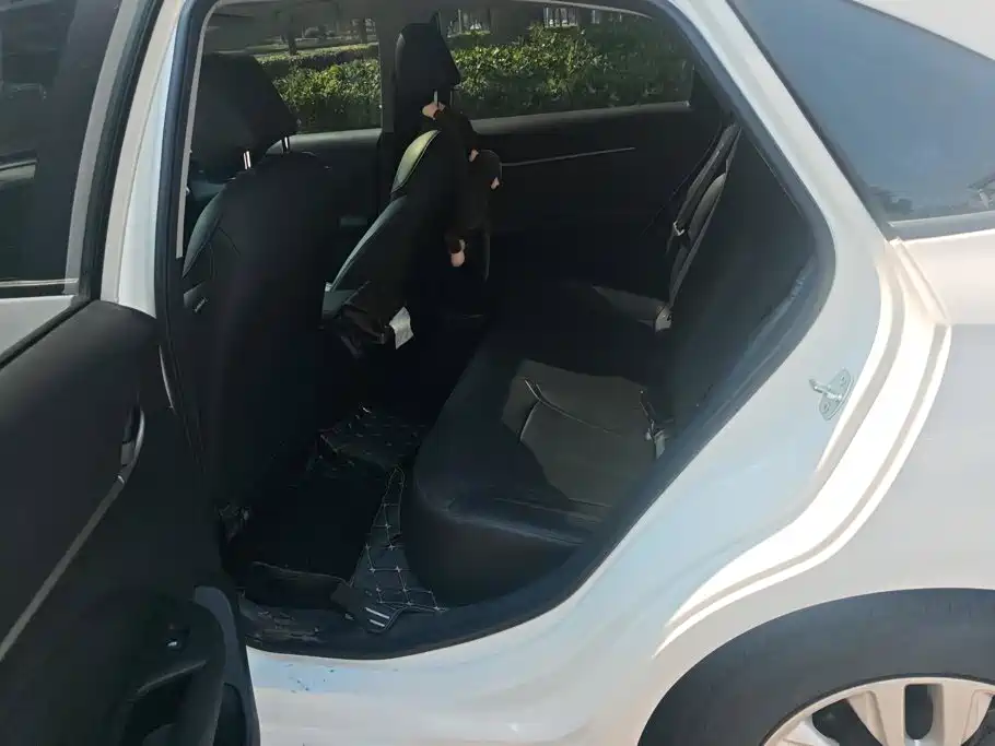 Buick Excelle — миниатюра 11