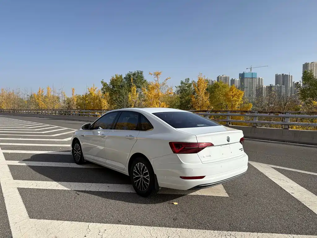 Volkswagen Sagitar — миниатюра 7