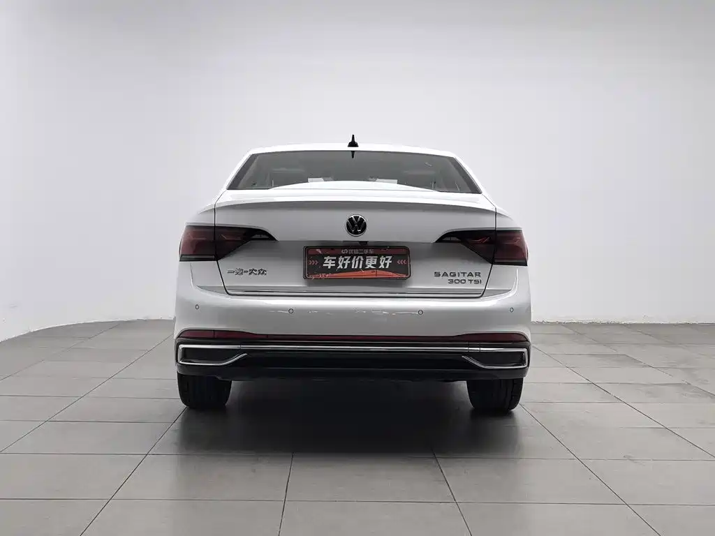 Volkswagen Sagitar — миниатюра 4