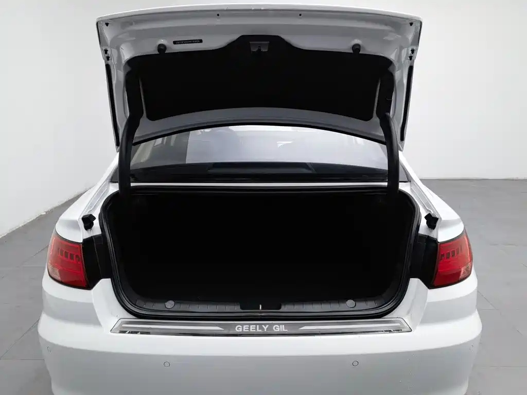 Geely Emgrand GL — миниатюра 16