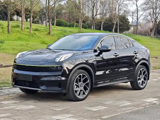 2021 Lynk & Co 05