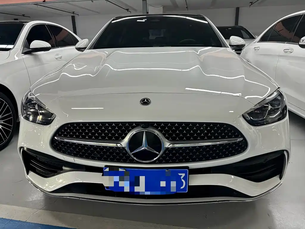 Mercedes-Benz C-Class — миниатюра 2