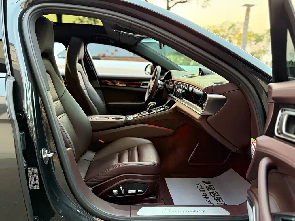 Porsche Panamera — миниатюра 23