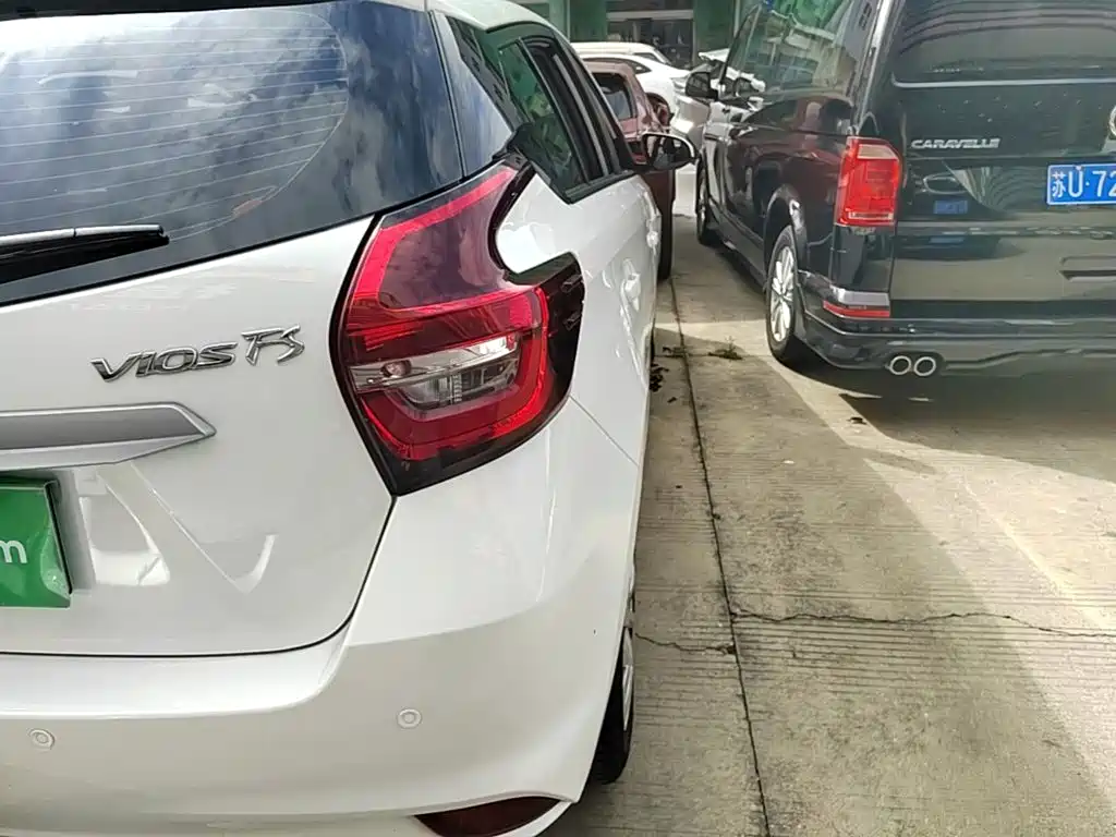 Toyota Vios FS — миниатюра 8