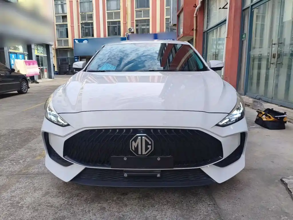 MG MG5 — миниатюра 3