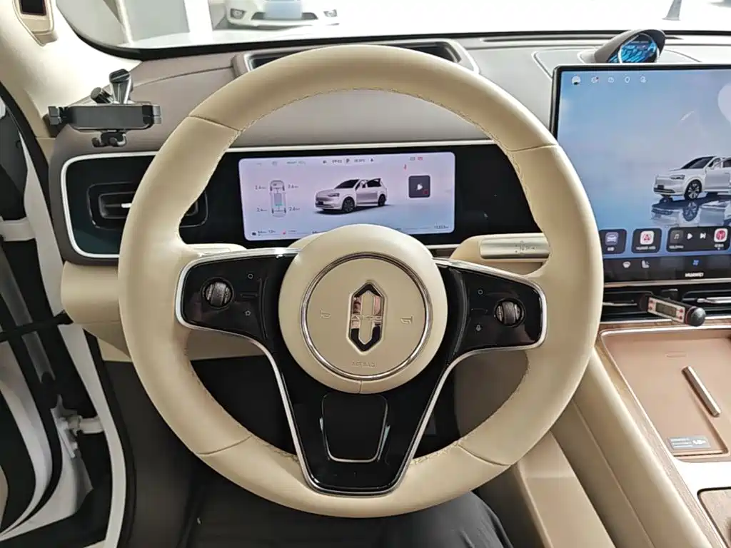 AITO AITO M7 — миниатюра 11