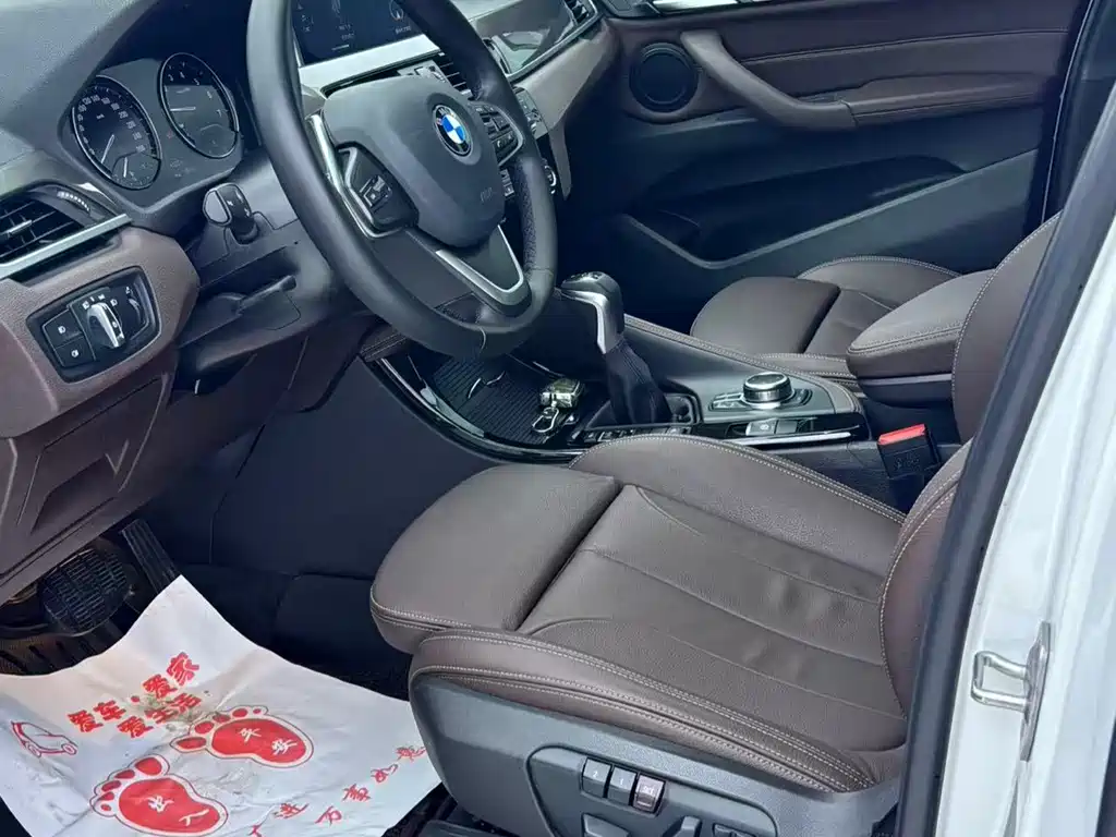 BMW X1 — миниатюра 8
