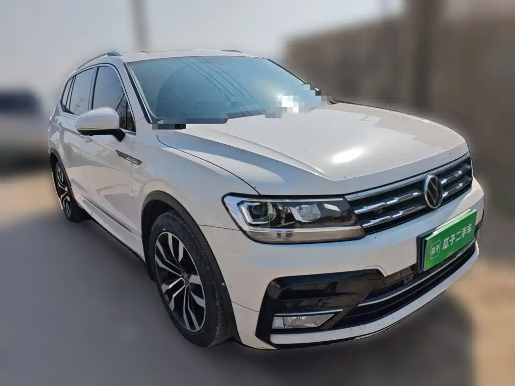 Volkswagen Tiguan L — миниатюра 3