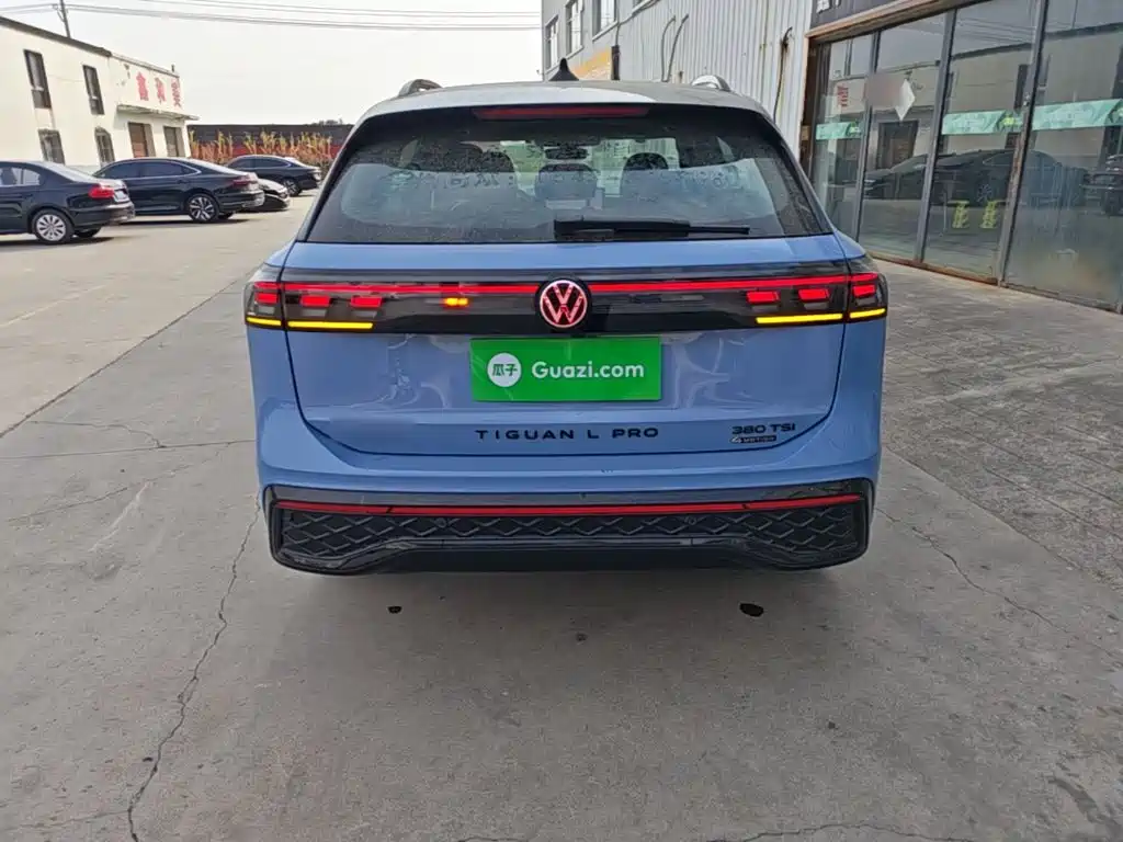 Volkswagen Tiguan L — миниатюра 6