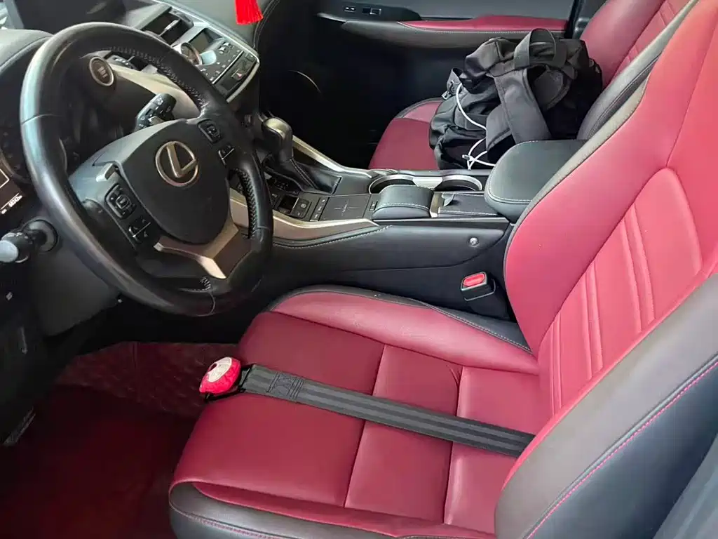 Lexus NX — миниатюра 7