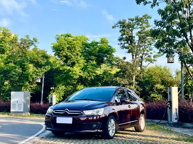 Citroen C4