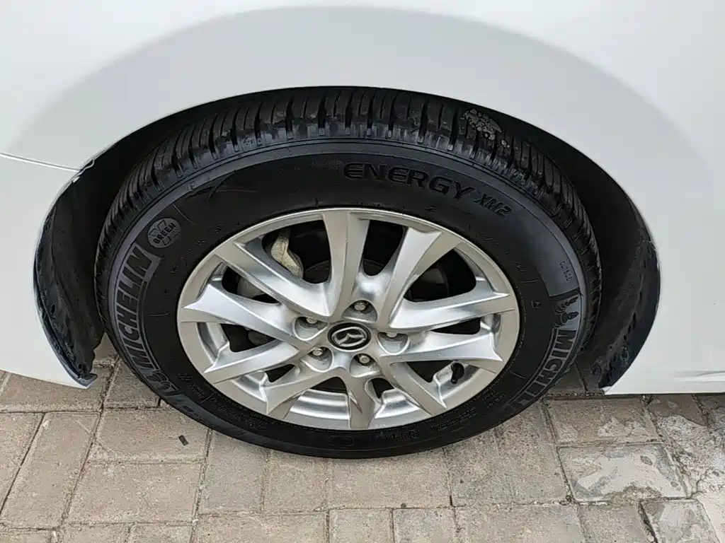 Mazda 3 Axela — миниатюра 23