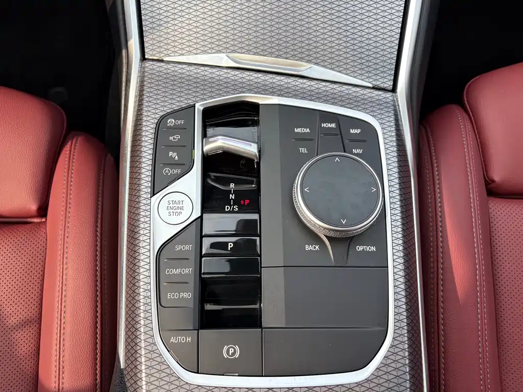 BMW 3 Series — миниатюра 15