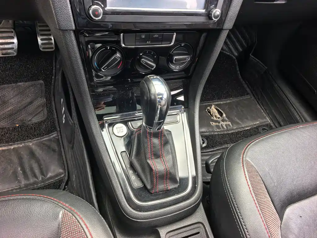 Volkswagen Bora — миниатюра 13