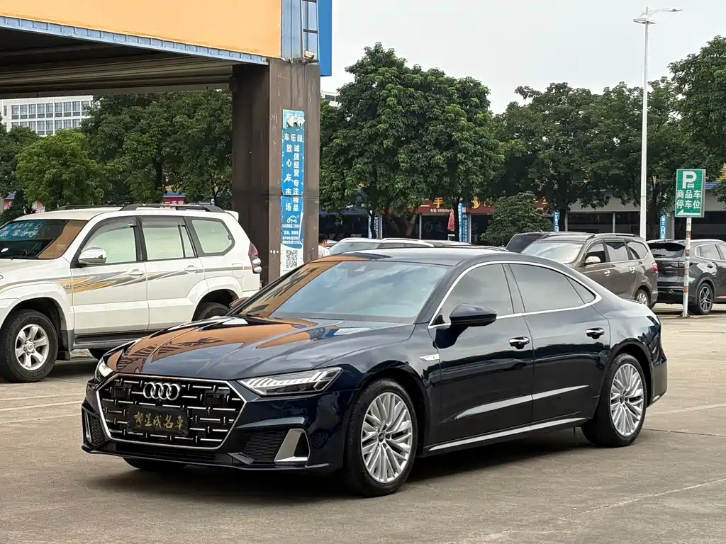 Audi A7L — миниатюра 2