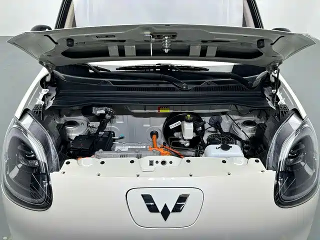Wuling MINIEV — миниатюра 11