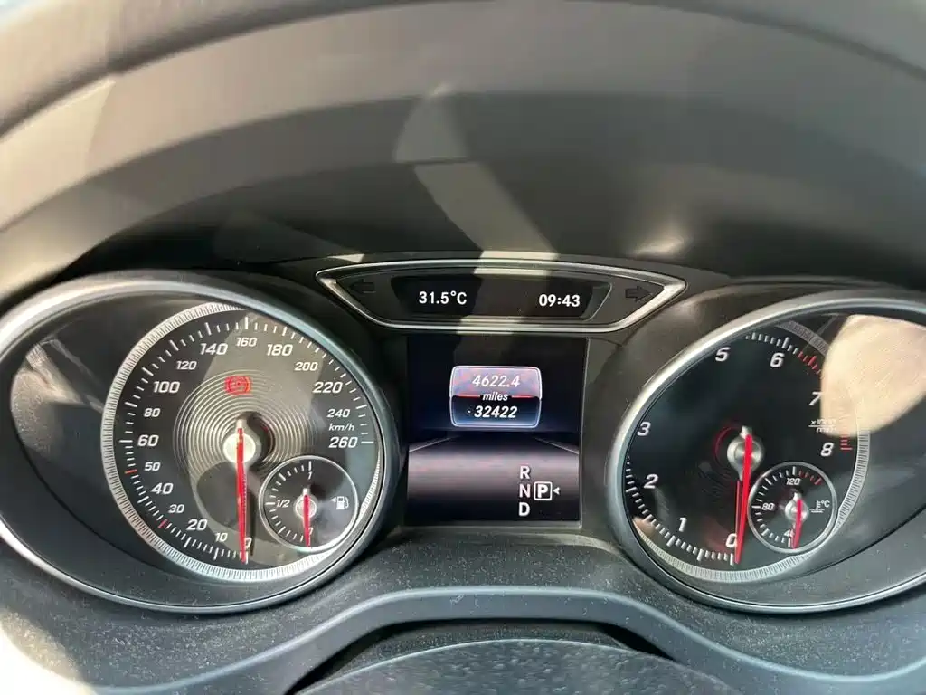 Mercedes-Benz CLA (Import) — миниатюра 5