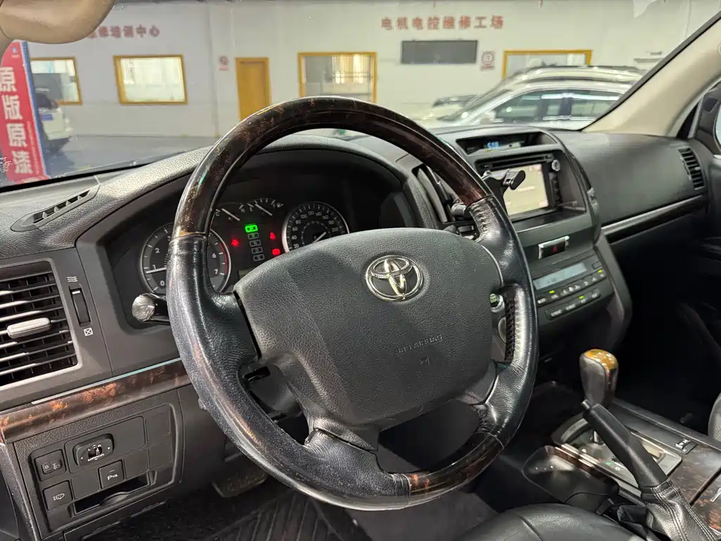 Toyota Land Cruiser 2008 4.0L AT