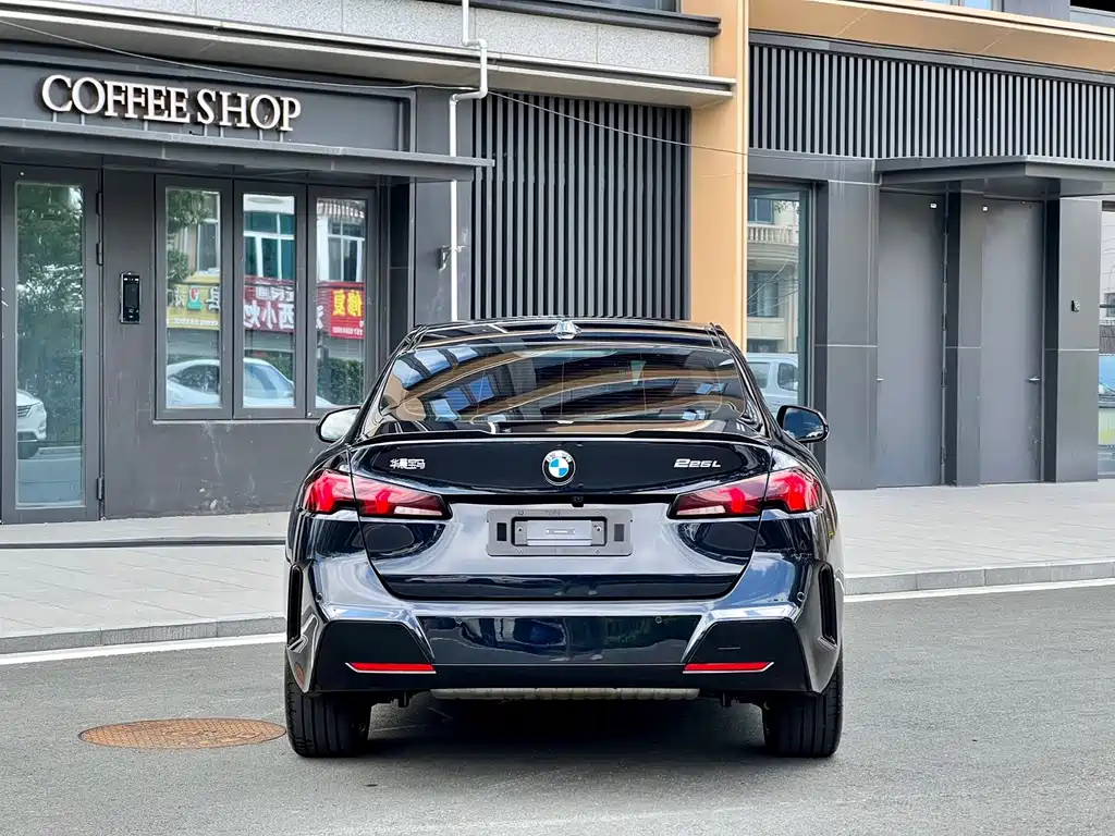 BMW 2 Series — миниатюра 5