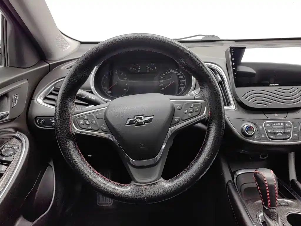 Chevrolet Malibu XL — миниатюра 11