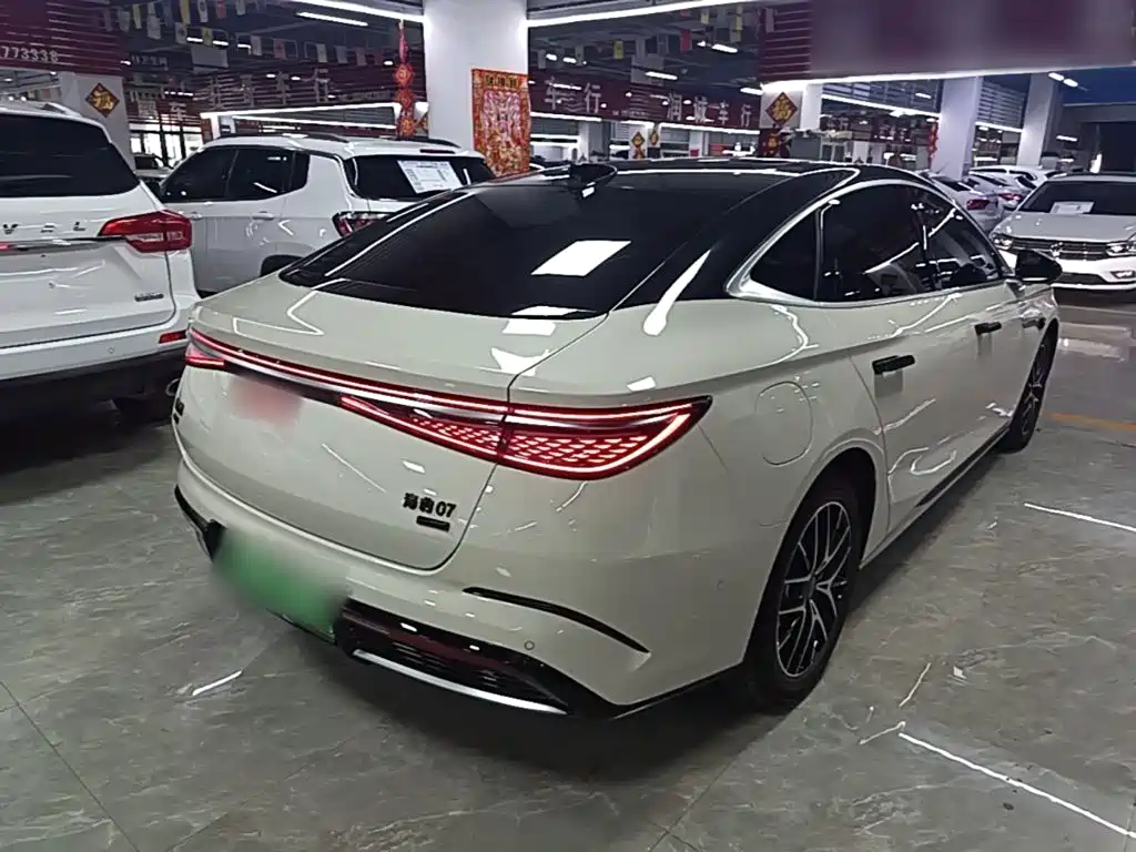 BYD Seal 07 DM-i — миниатюра 7