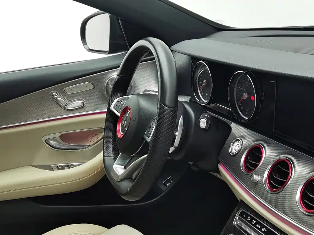Mercedes-Benz E-Class — миниатюра 22