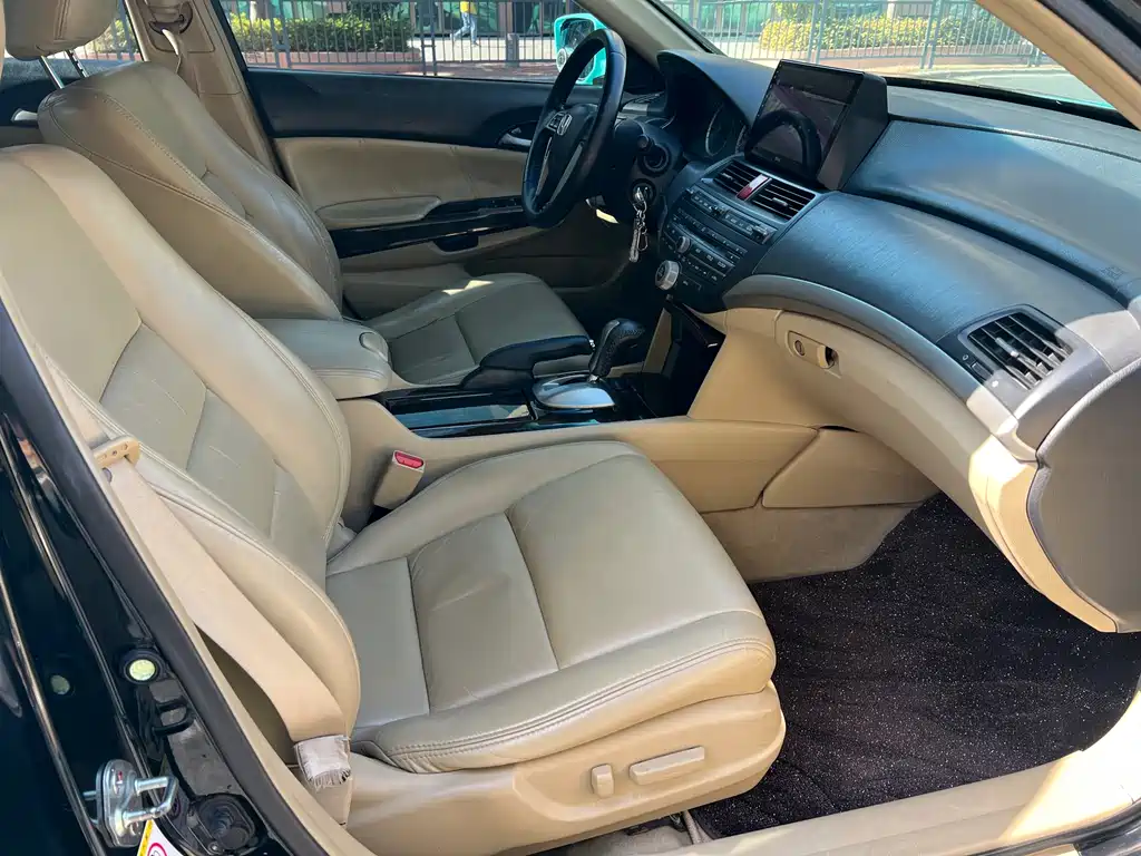 Honda Accord 2007 2.4L AT Luxury