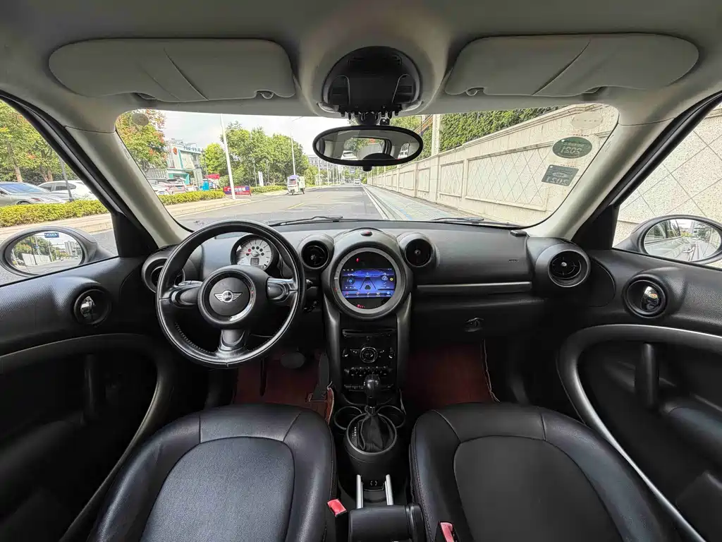 MINI Mini Countryman — миниатюра 8