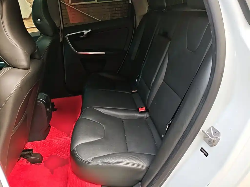 Volvo XC60 — миниатюра 17
