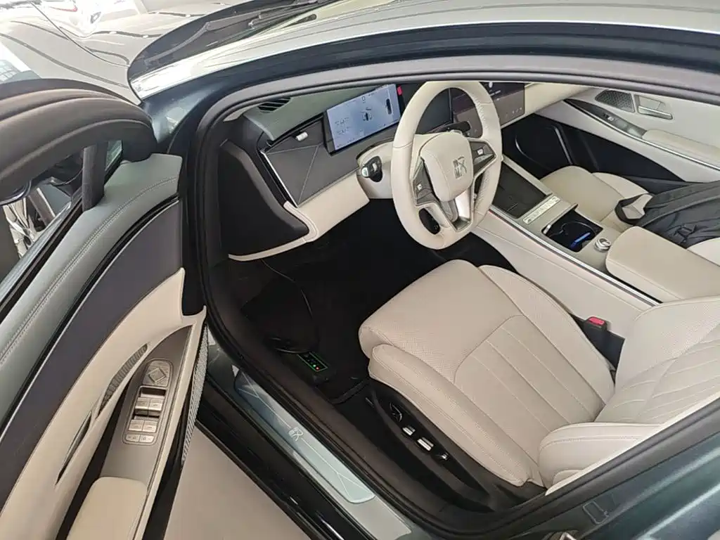 BYD Han L — миниатюра 16