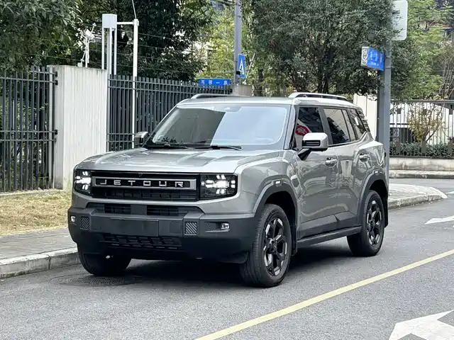 JIETU FREELANDER 2025