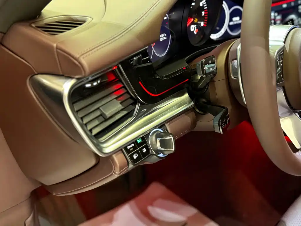 Porsche Panamera — миниатюра 11