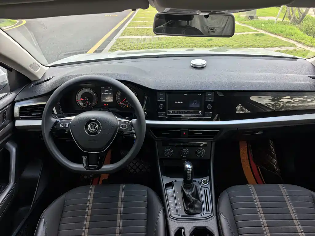 Volkswagen Lavida — миниатюра 14