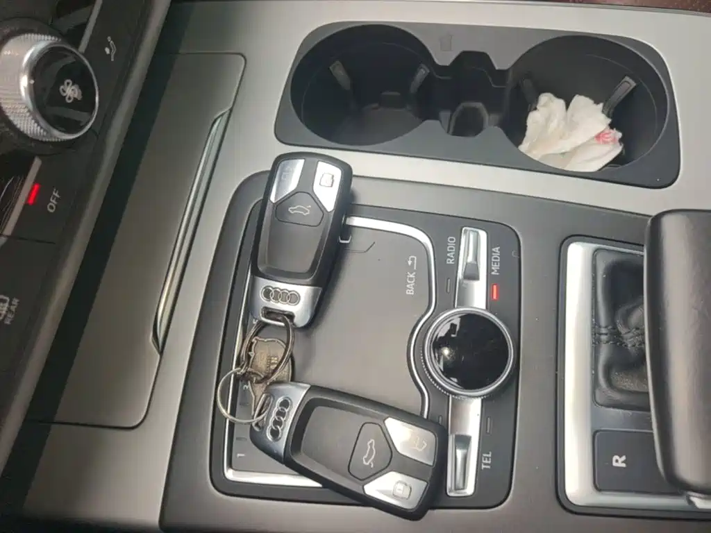 Audi Q7 — миниатюра 9