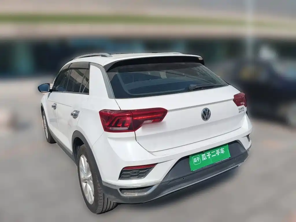 Volkswagen T-Roc — миниатюра 4