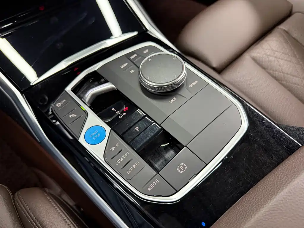 BMW i3 — миниатюра 17