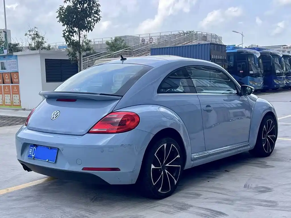 Volkswagen Beetle — миниатюра 4
