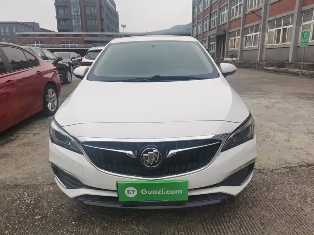 Buick Verano — миниатюра 3