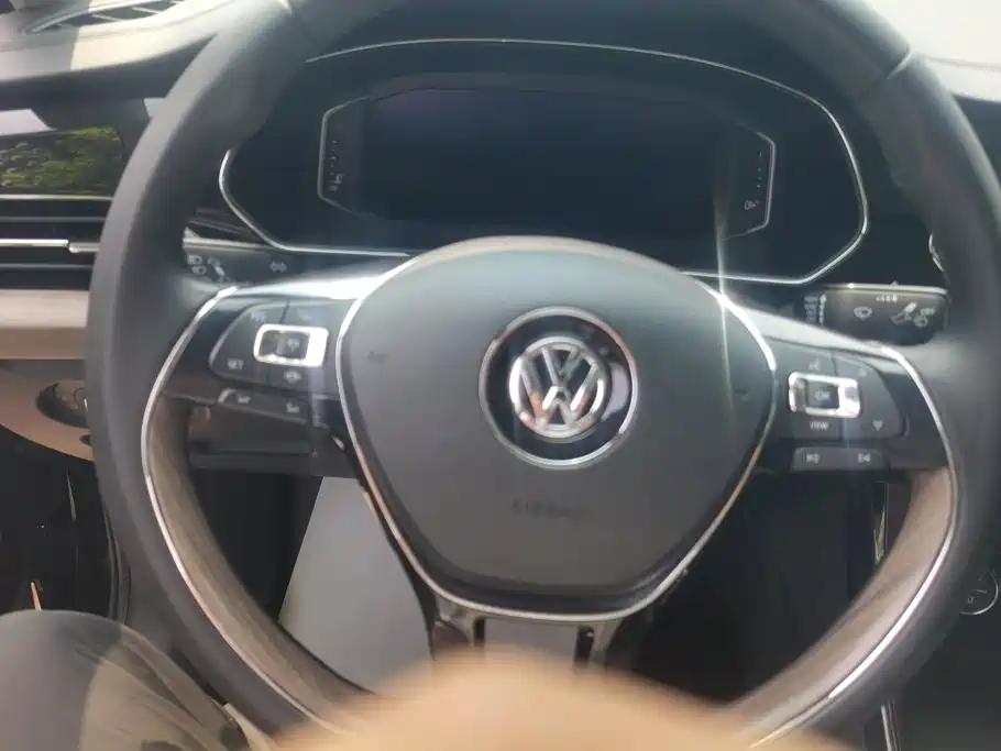 Volkswagen Passat — миниатюра 15