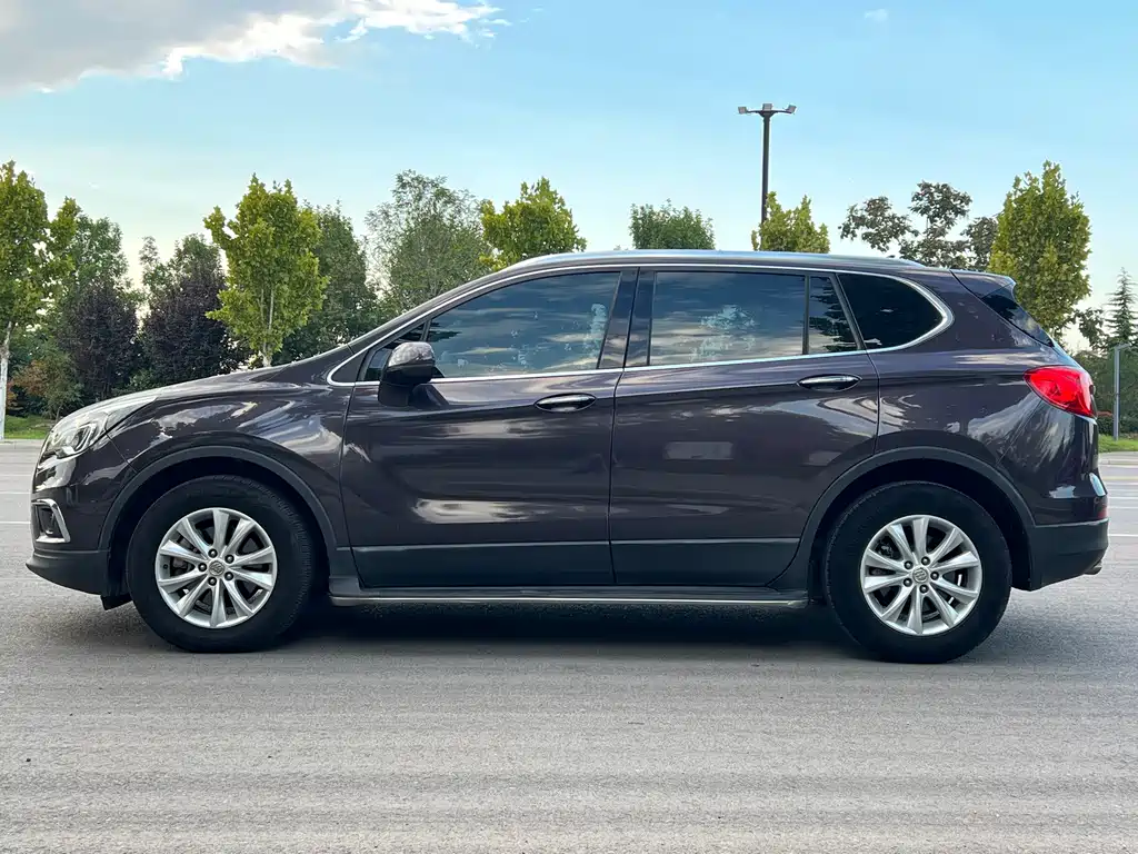 Buick Envision Plus — миниатюра 4