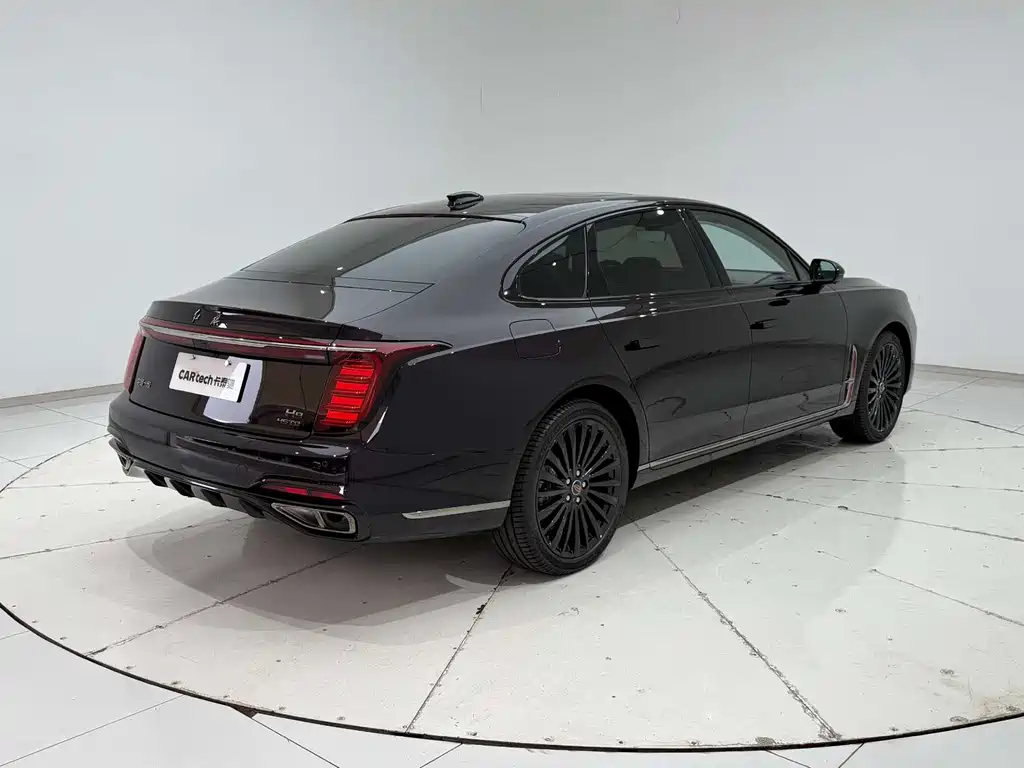 Hongqi H9 2025 2.0T 5 мест