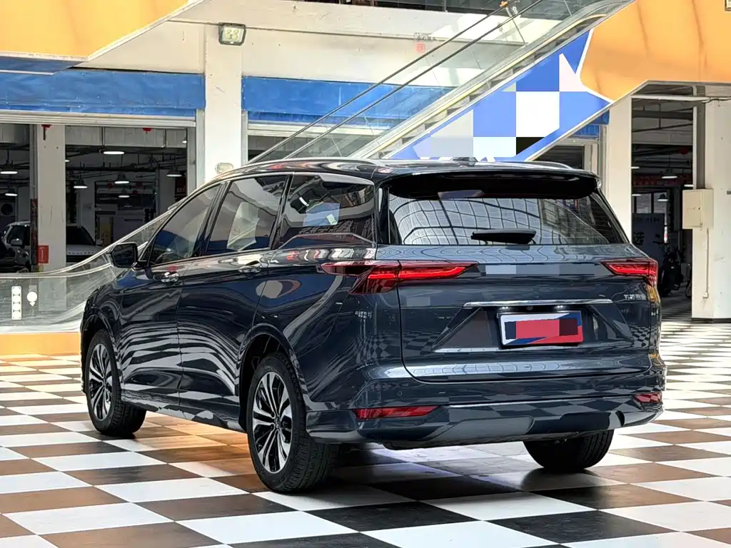 Wuling Victory — миниатюра 11