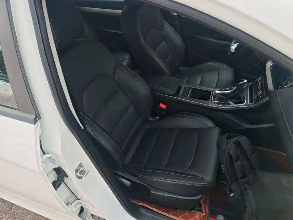 Geely Emgrand — миниатюра 25