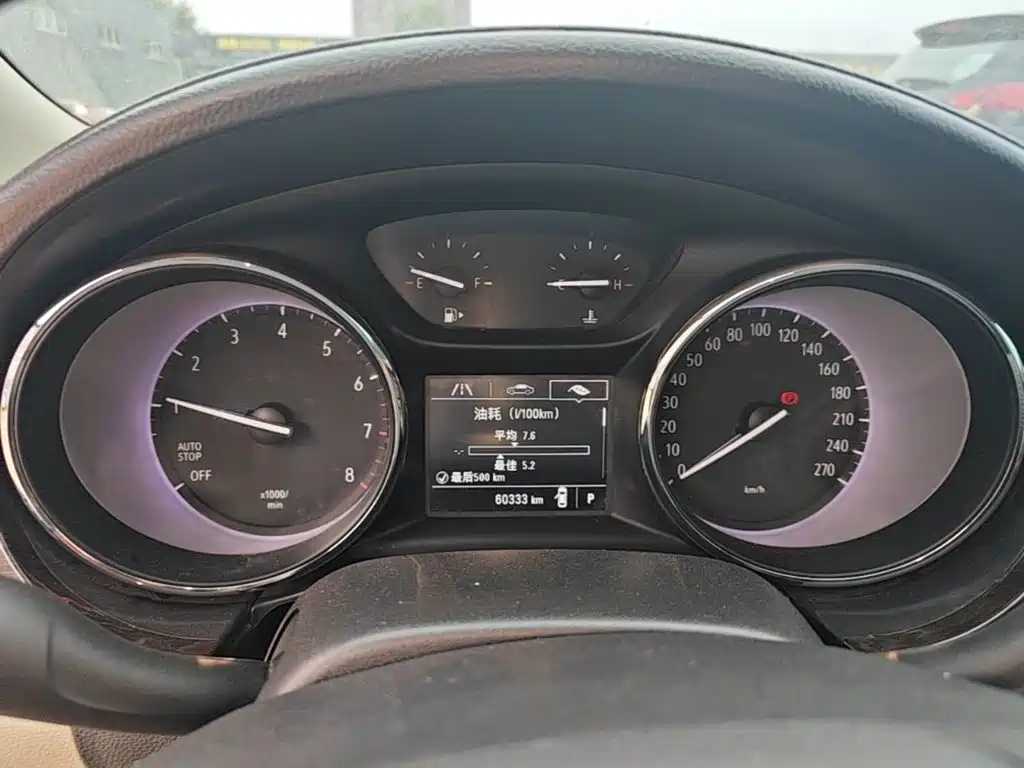 Buick Verano — миниатюра 12