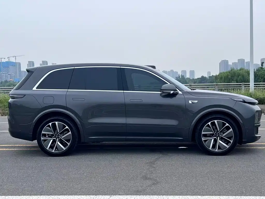 Li Auto Li L8 — миниатюра 4