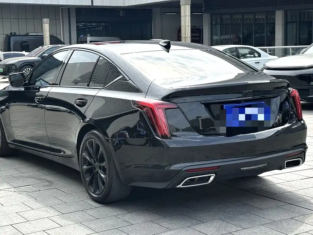 Cadillac CT5 — миниатюра 9