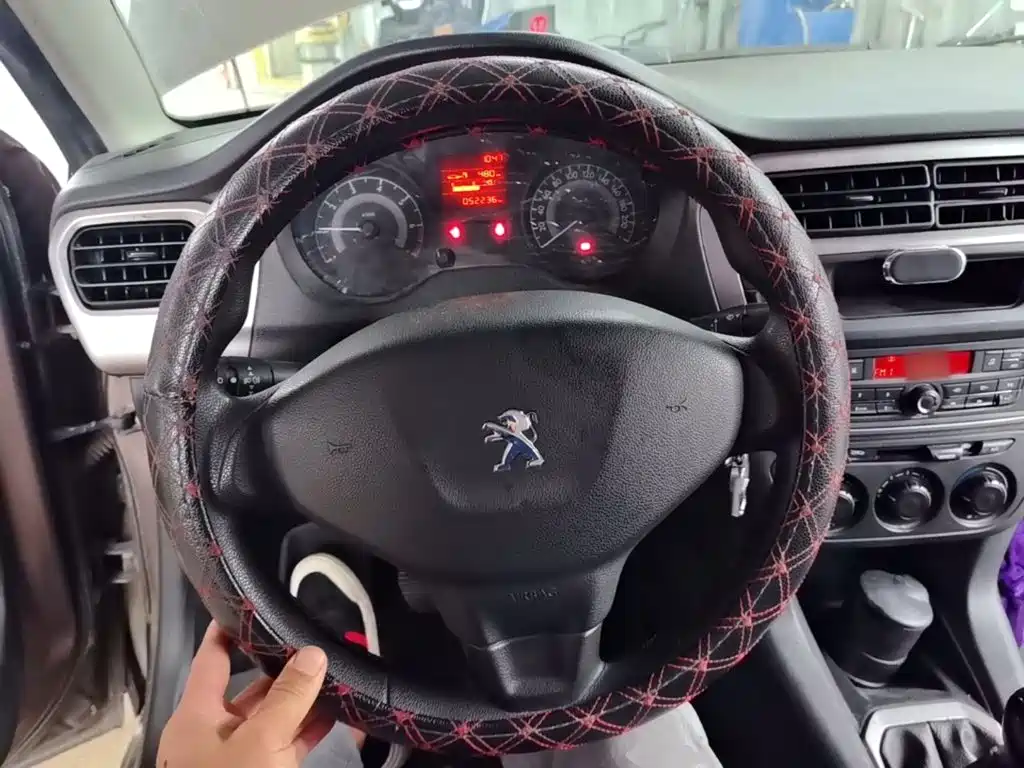 Peugeot 301 — миниатюра 11
