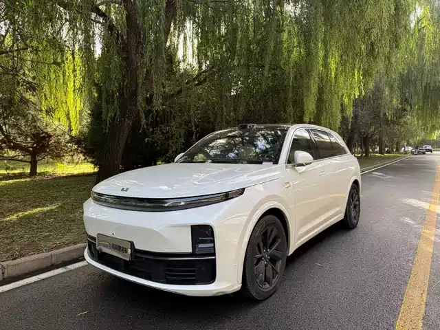 Li Auto L7